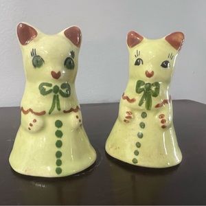 Vintage Hand-painted Ceramic Cat Salt and Pepper Shakers
